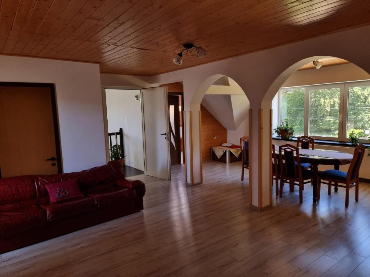 Hotel Vila Aslam Gura Humorului Esterno foto