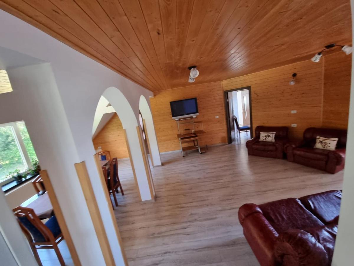 Hotel Vila Aslam Gura Humorului Esterno foto